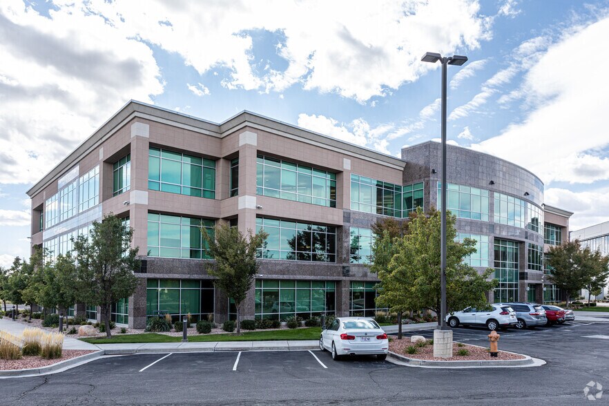 More Photos Of 4625-4641 W Lake Park Blvd, Salt Lake City Office For Lease