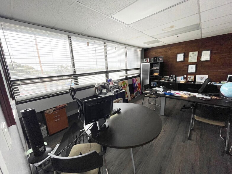 More Photos Of 1690 Frontage Rd, Chula Vista Light Distribution For Lease