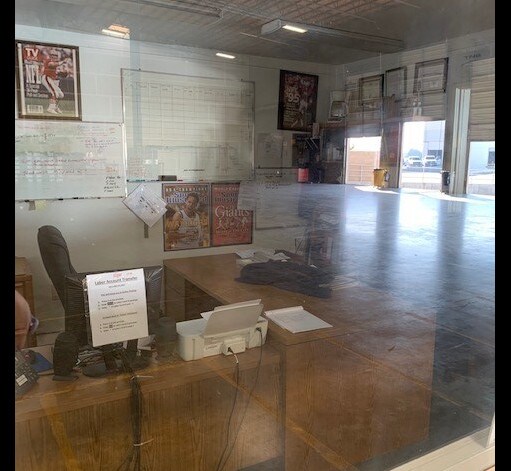 More Photos Of 3109 Del Este Pky, Modesto Distribution For Lease