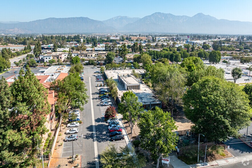 More Photos Of 4950 San Bernardino St, Montclair Medical For Lease