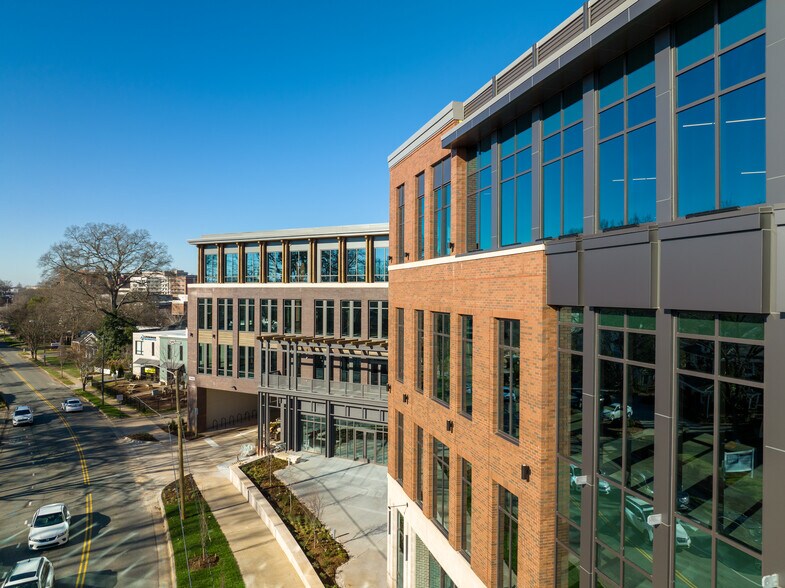 More Photos Of 1942 E 7th St, Charlotte Office For Lease