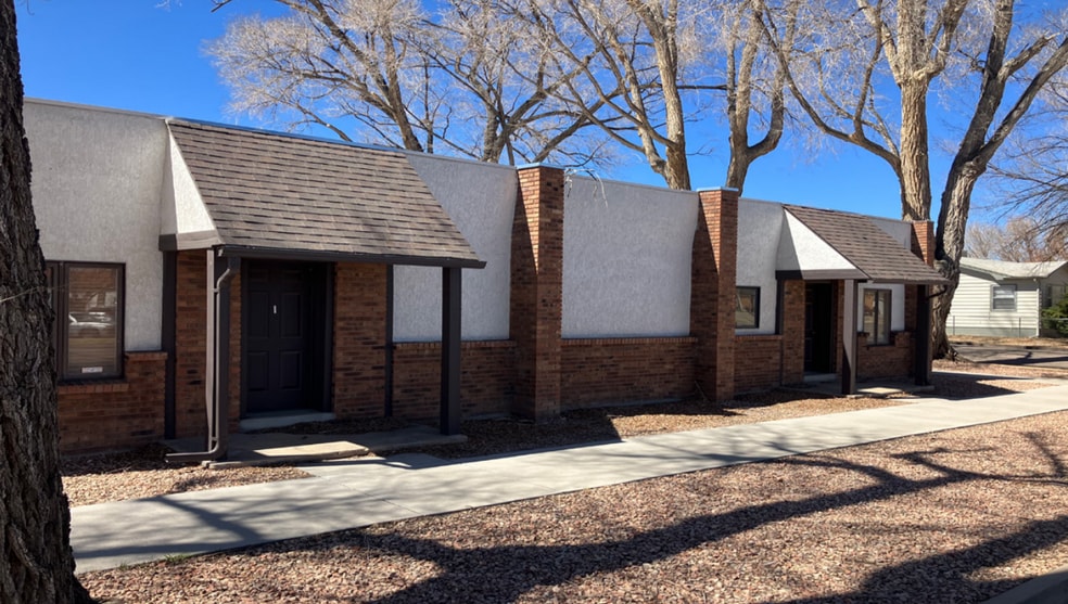 Primary Photo Of 515 W 3rd St, Florence Medical For Sale