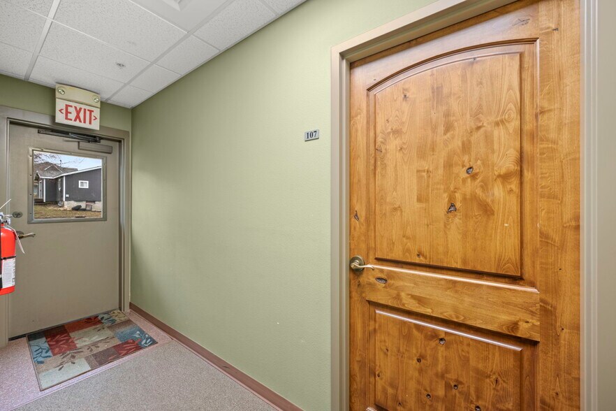 More Photos Of 8052 W Main St, Rathdrum Office Residential For Sale