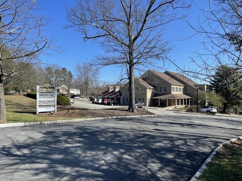 More Photos Of 1128 State Route 31, Lebanon Office For Lease