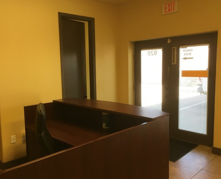 More Photos Of 920 E Main St, Mesa Office For Lease