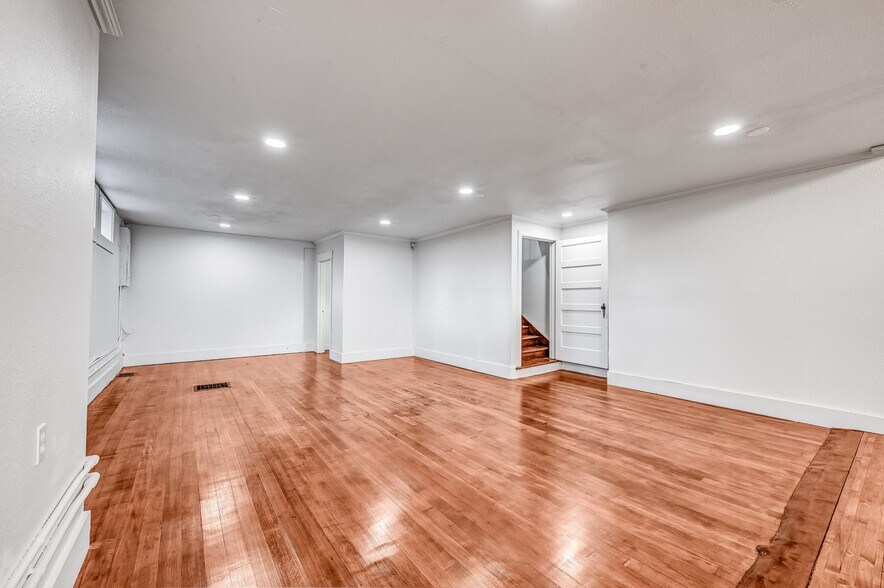 More Photos Of 1116 1st St, Snohomish Storefront For Lease