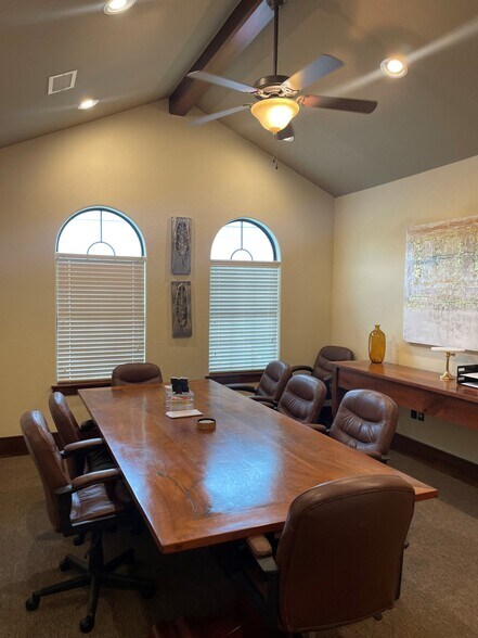 More Photos Of 8116 Spring Cypress Rd, Spring Office For Sale