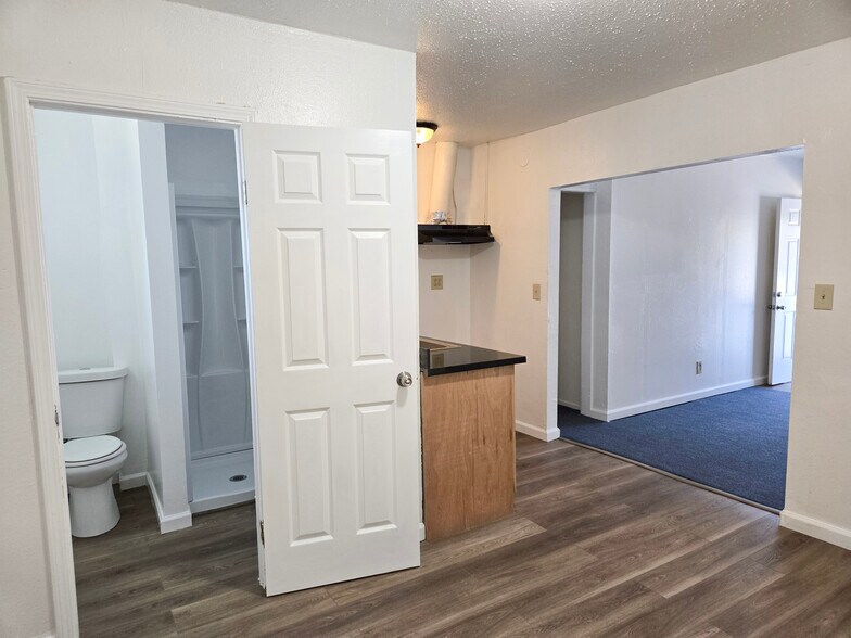 More Photos Of 1920 Marin St, Vallejo Apartments For Sale