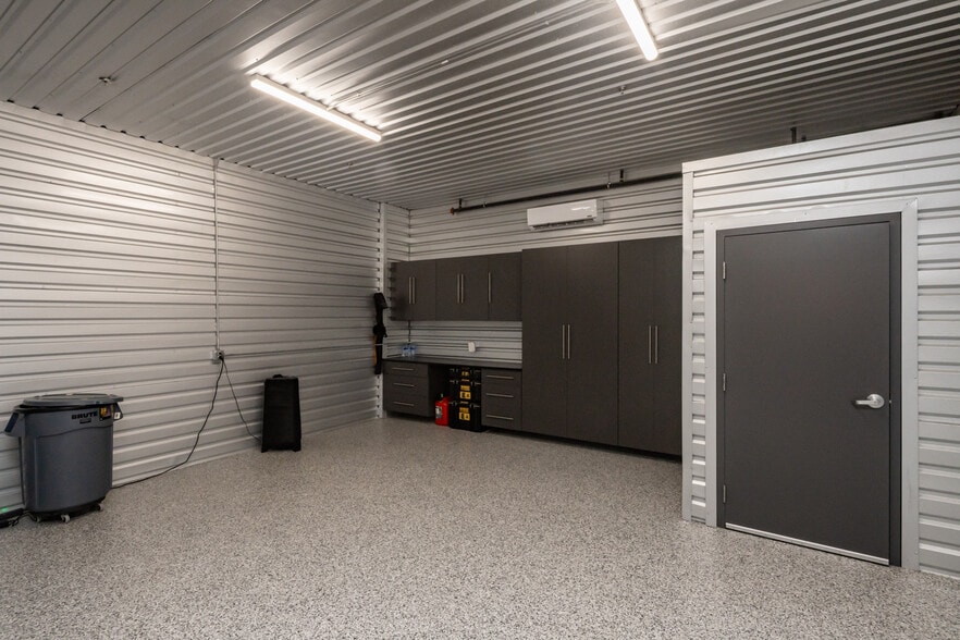 More Photos Of 3204 Sweetwater Ave, Lake Havasu City Self Storage For Sale