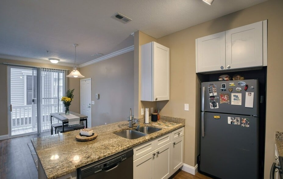 More Photos Of 1753-1791 Drayton Park Court, Columbus Multifamily For Sale