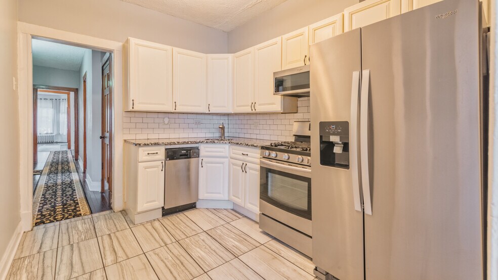 More Photos Of 3129 N Christiana Ave, Chicago Apartments For Sale