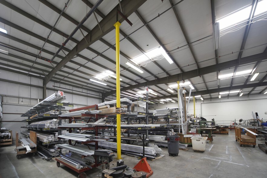 More Photos Of 1500 Avenue R, Riviera Beach Warehouse For Lease