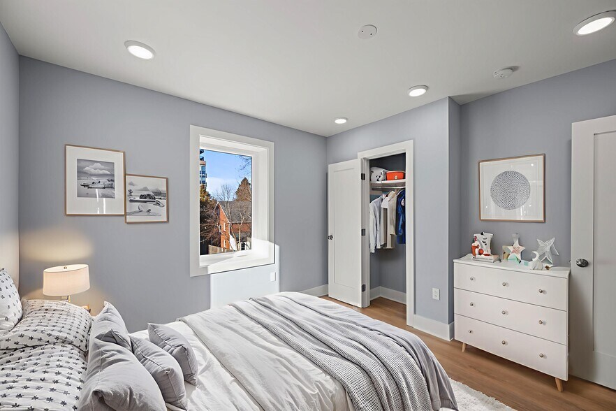 More Photos Of 4535 Avondale St, Bethesda Apartments For Sale