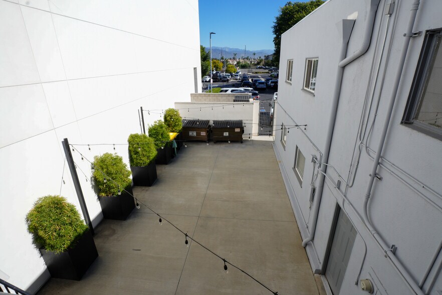 More Photos Of 11227-11229 Valley Blvd, El Monte Office For Sale
