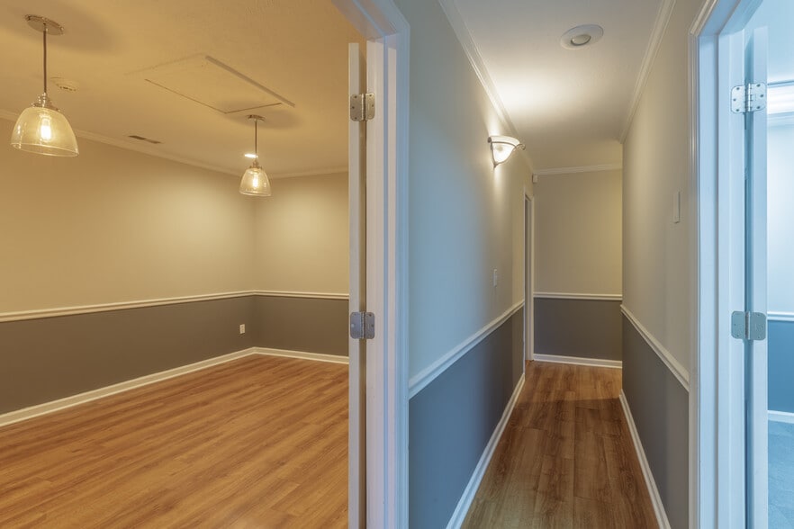 More Photos Of 1438 Battlefield Pky, Fort Oglethorpe Office For Sale