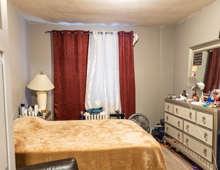 More Photos Of 130-146 Garrett Rd, Upper Darby Apartments For Sale