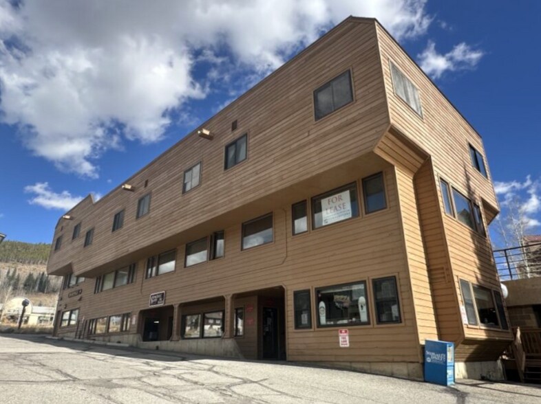 More Photos Of 23024 US Highway 6, Keystone Office For Sale