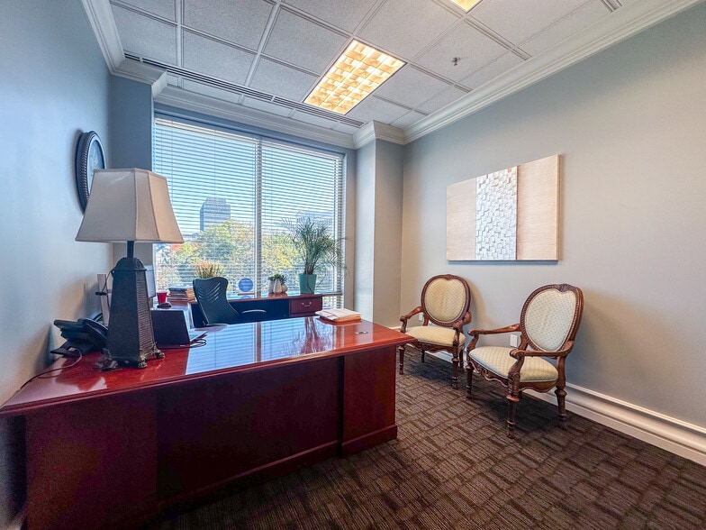 More Photos Of 100 Church St SW, Huntsville Office Residential For Lease