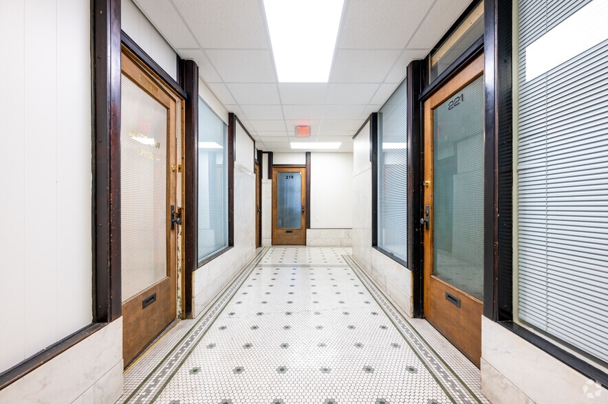 More Photos Of 300 Main St, Lafayette Office For Lease