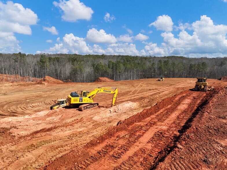 More Photos Of 2811 Athens hwy, Gainesville Land For Sale