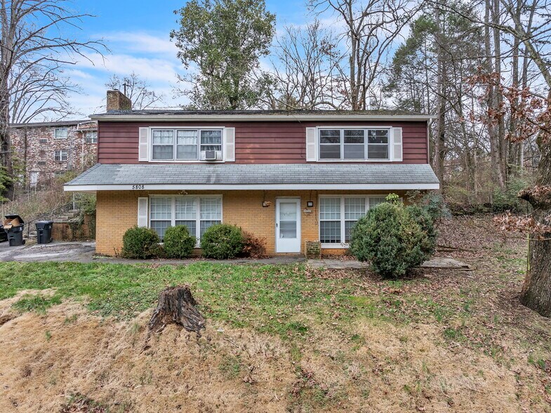 Primary Photo Of 5808 Fountain Rd, Knoxville Apartments For Sale