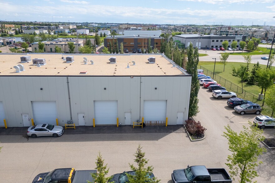 More Photos Of 120 Pembina Rd, Sherwood Park Light Manufacturing For Sale