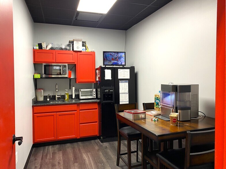 More Photos Of 10070 Broad River, Irmo Specialty For Sale