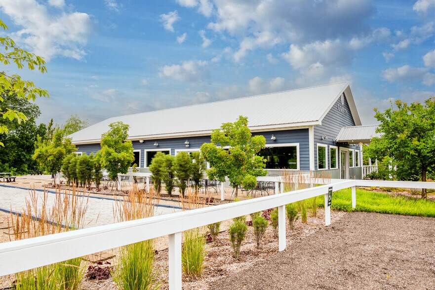 More Photos Of 10220 Lauer Rd, Baroda Winery Vineyard For Sale