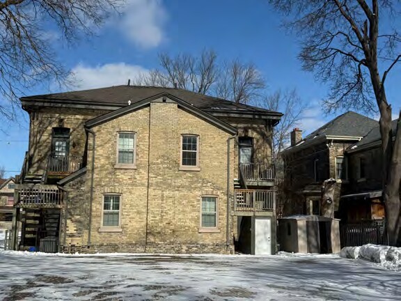 More Photos Of 367 Princess Av, London Apartments For Sale