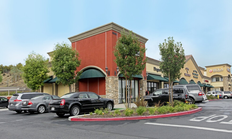 More Photos Of 3560-3660 Grand Ave, Chino Hills Unknown For Lease