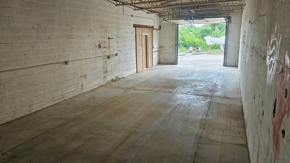 Primary Photo Of 10200-10300 Royalton Rd, North Royalton Light Manufacturing For Lease