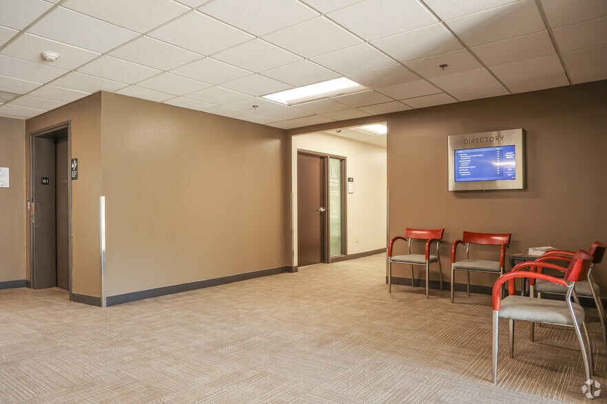More Photos Of 4415 S Harvard Ave, Tulsa Medical For Lease