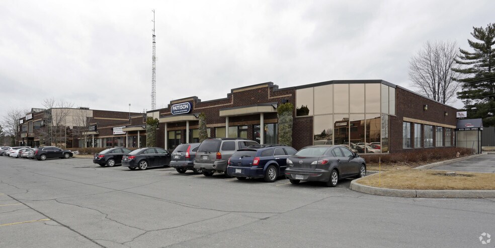 More Photos Of 6 Antares Dr, Ottawa Office For Lease