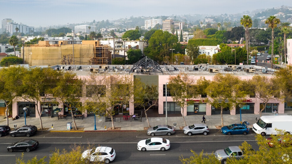 More Photos Of 8601-8621 Santa Monica Blvd, West Hollywood Restaurant For Lease