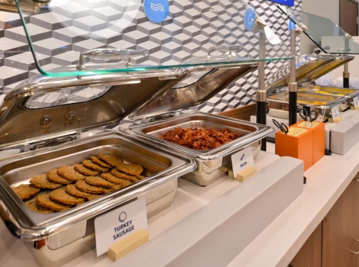 More Photos Of 2965 E Main St, Alice Hospitality For Sale