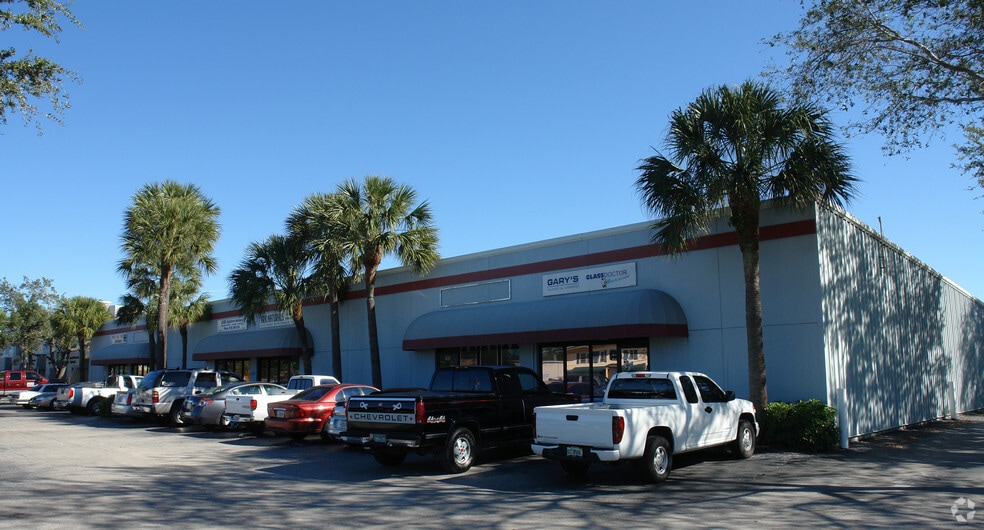 Primary Photo Of 6166 Taylor Rd, Naples Showroom For Sale