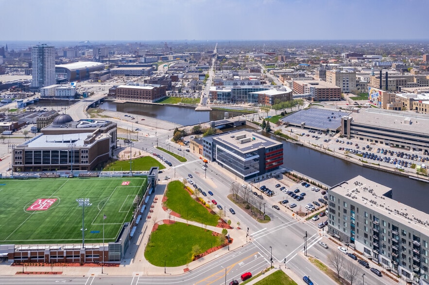 More Photos Of 1433 N Water St, Milwaukee Coworking Space