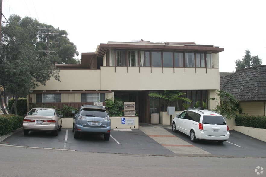 More Photos Of 317 14th St, Del Mar Office For Lease