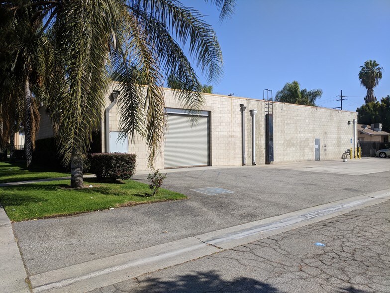 More Photos Of 7635 Serapis Ave, Pico Rivera Warehouse For Lease