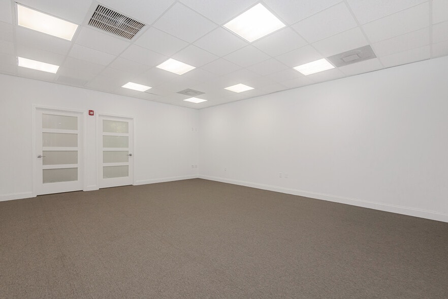More Photos Of 7301 Wiles Rd, Coral Springs Medical For Sale