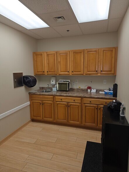 More Photos Of 380 Merrimack St, Methuen Medical For Sale