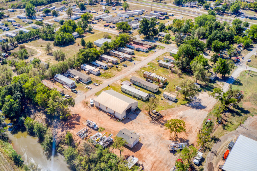 Primary Photo Of 603 S 3rd St, Kingfisher Manufactured Housing Mobile Home Park For Sale