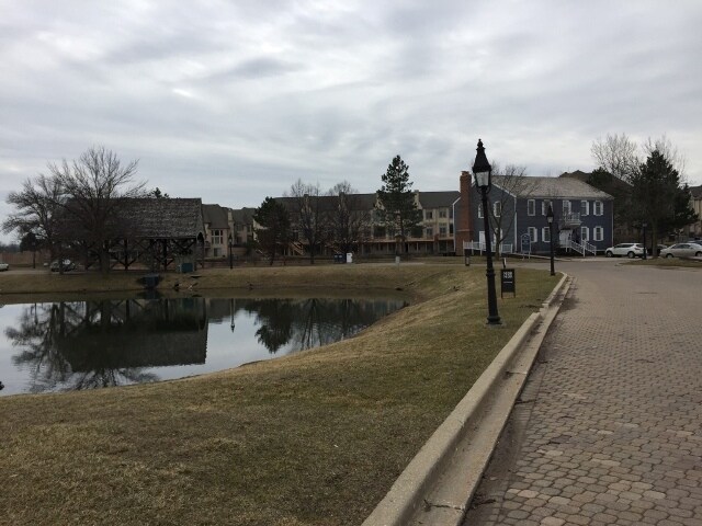 More Photos Of 1625 W Colonial Pky, Palatine Office For Lease