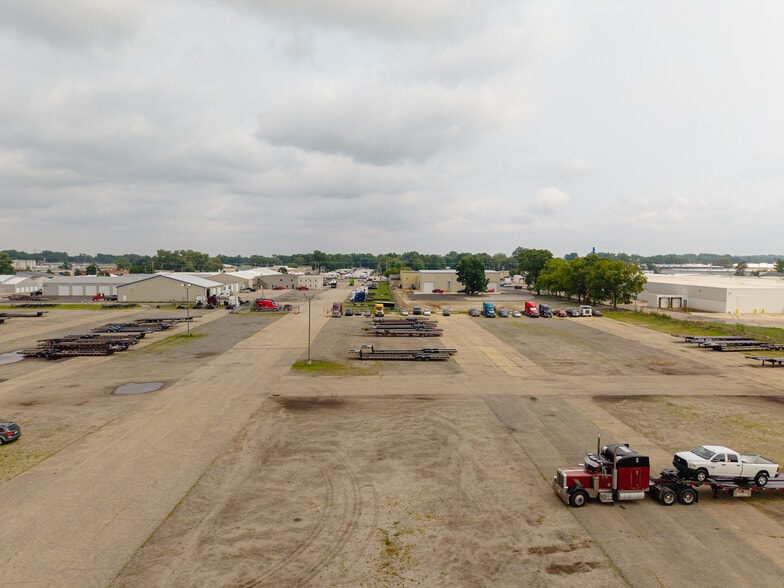 More Photos Of , Elkhart Unknown For Sale