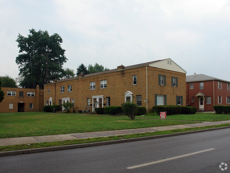 Primary Photo Of 2114 Market Ave N, Canton Apartments For Sale