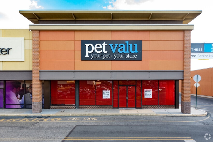 More Photos Of 330-424 W Oregon Ave, Philadelphia Unknown For Lease