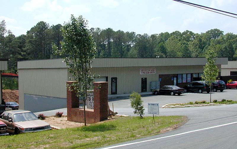 Primary Photo Of 840 Shallowford Rd NE, Kennesaw Warehouse For Lease
