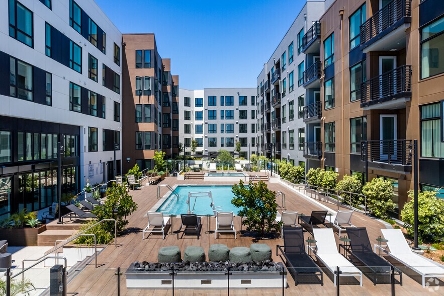 More Photos Of 219 9th Ave, Oakland Apartments For Lease