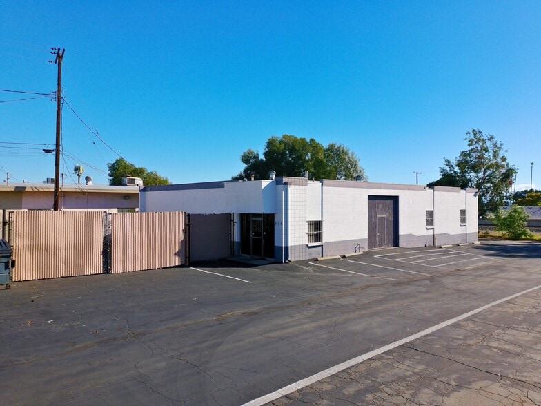 Primary Photo Of 936 W 9th St, Upland Warehouse For Lease