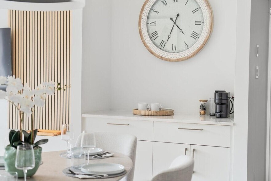 More Photos Of 13575 Rue Du Médoc, Mirabel Apartments For Sale